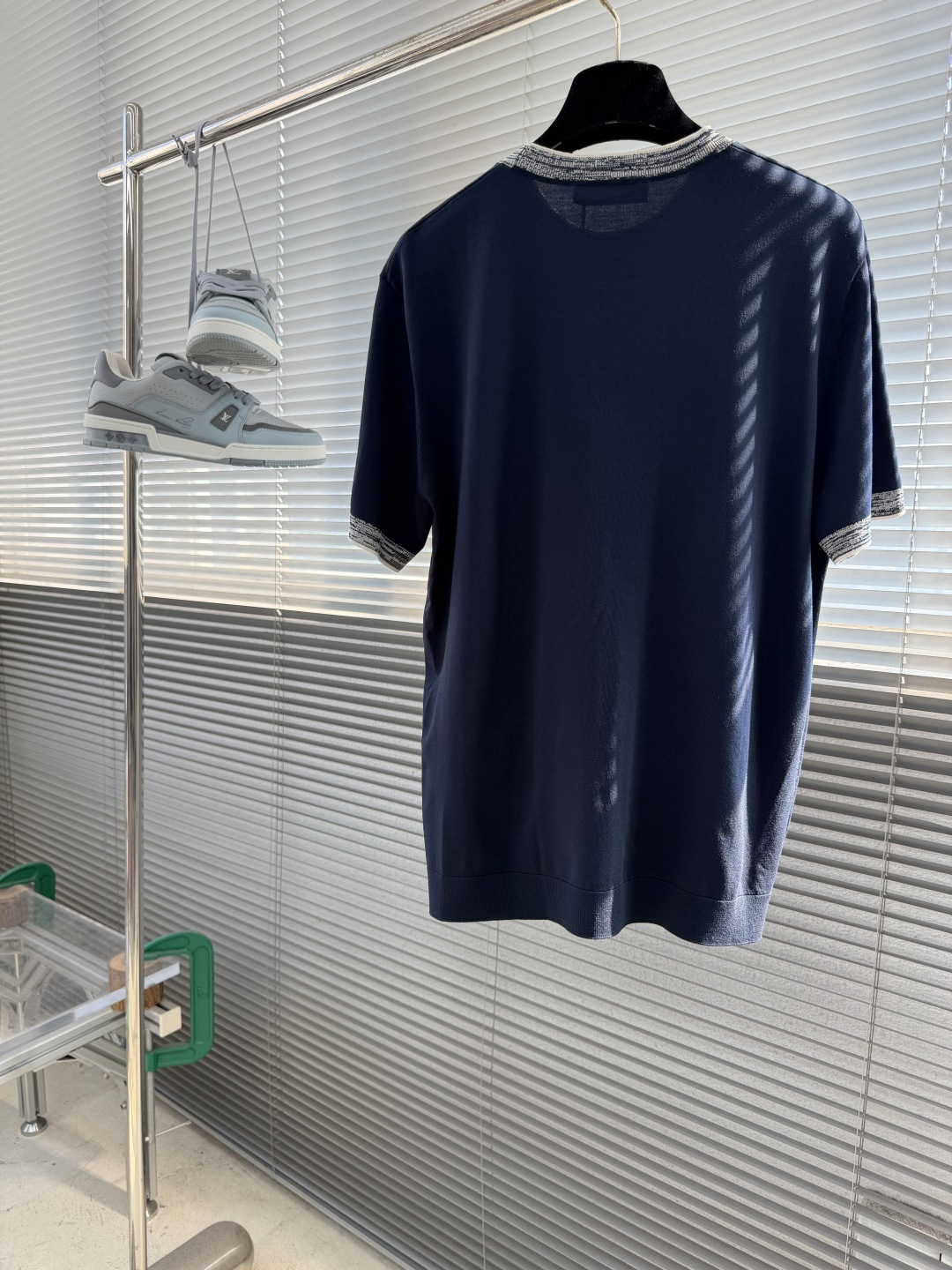 -Loro Piana     26SS春夏新款进口科技纤维混纺撞色圆领针织短Tee，男士经典字母徽标刺