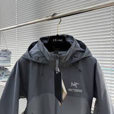 -🐦 鸟家 AR系列,专为高山环境设计,采用 Gore-Tex Pro 等专业面料,具备极强的 -🐦 鸟家 AR系列,专为高山环境设计,采用 Gore-Tex Pro 等专业面料,具备极强的
