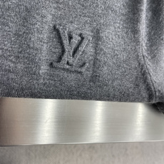 -驴牌 26FW翻转效果Logo标识针织拉链开衫 羊绒混纺双股毛料 高温压花 毛料提花 毛料酵洗 1:1订制辅料 -驴牌 26FW翻转效果Logo标识针织拉链开衫 羊绒混纺双股毛料 高温压花 毛料提花 毛料酵洗 1:1订制辅料