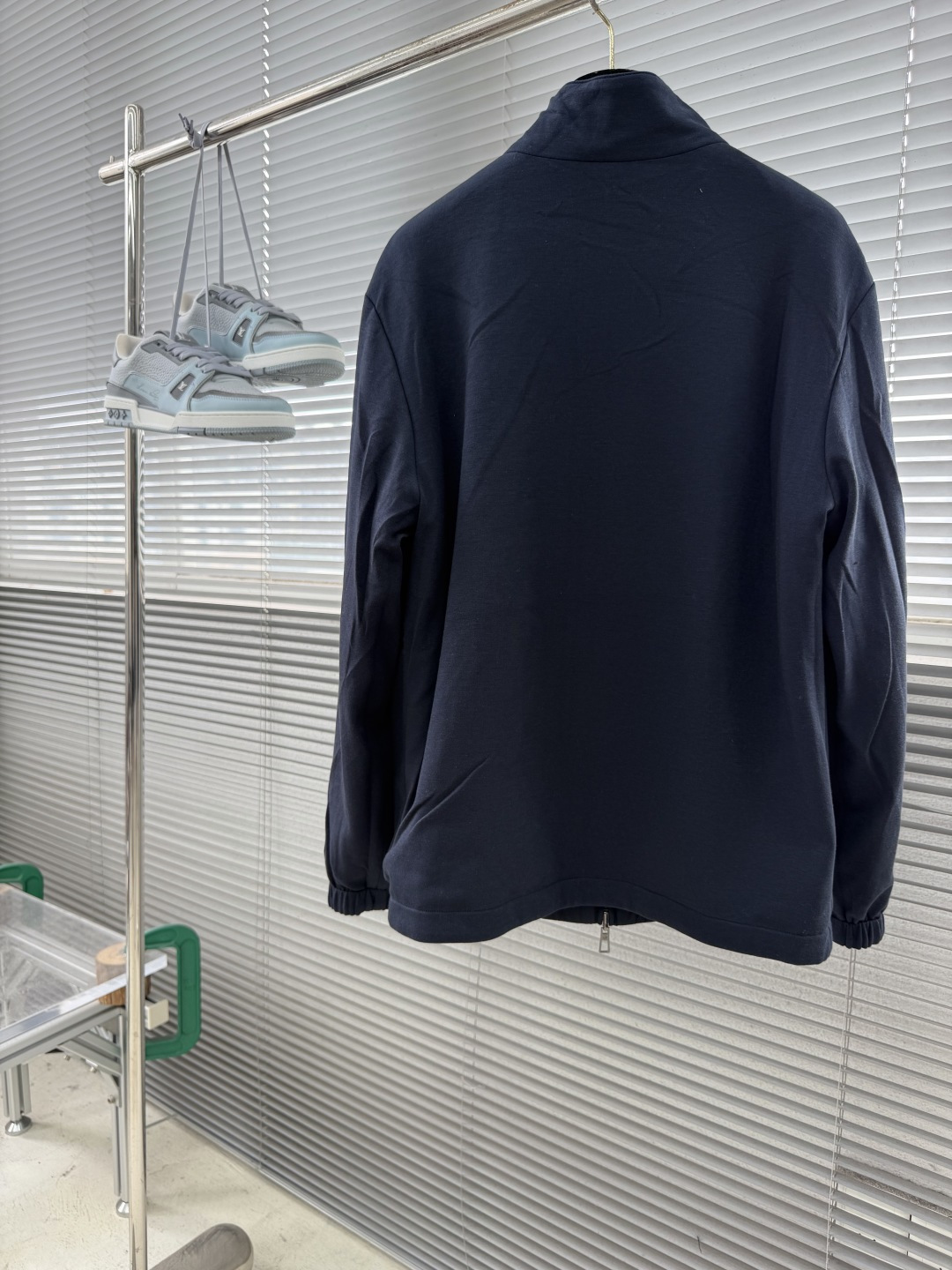 -Loro Piana     爆款外套 双面穿着立领外套 Loro Piana这款立领外套没有浮夸缀饰，唯有百年工艺沉