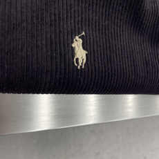-Ralph Lauren 刺绣灯芯绒夹克 定制宽棱纹韵丝缕灯芯绒雅织 纹理清晰 质感卓越 舒适贴肤 以一抹醇厚 -Ralph Lauren 刺绣灯芯绒夹克 定制宽棱纹韵丝缕灯芯绒雅织 纹理清晰 质感卓越 舒适贴肤 以一抹醇厚