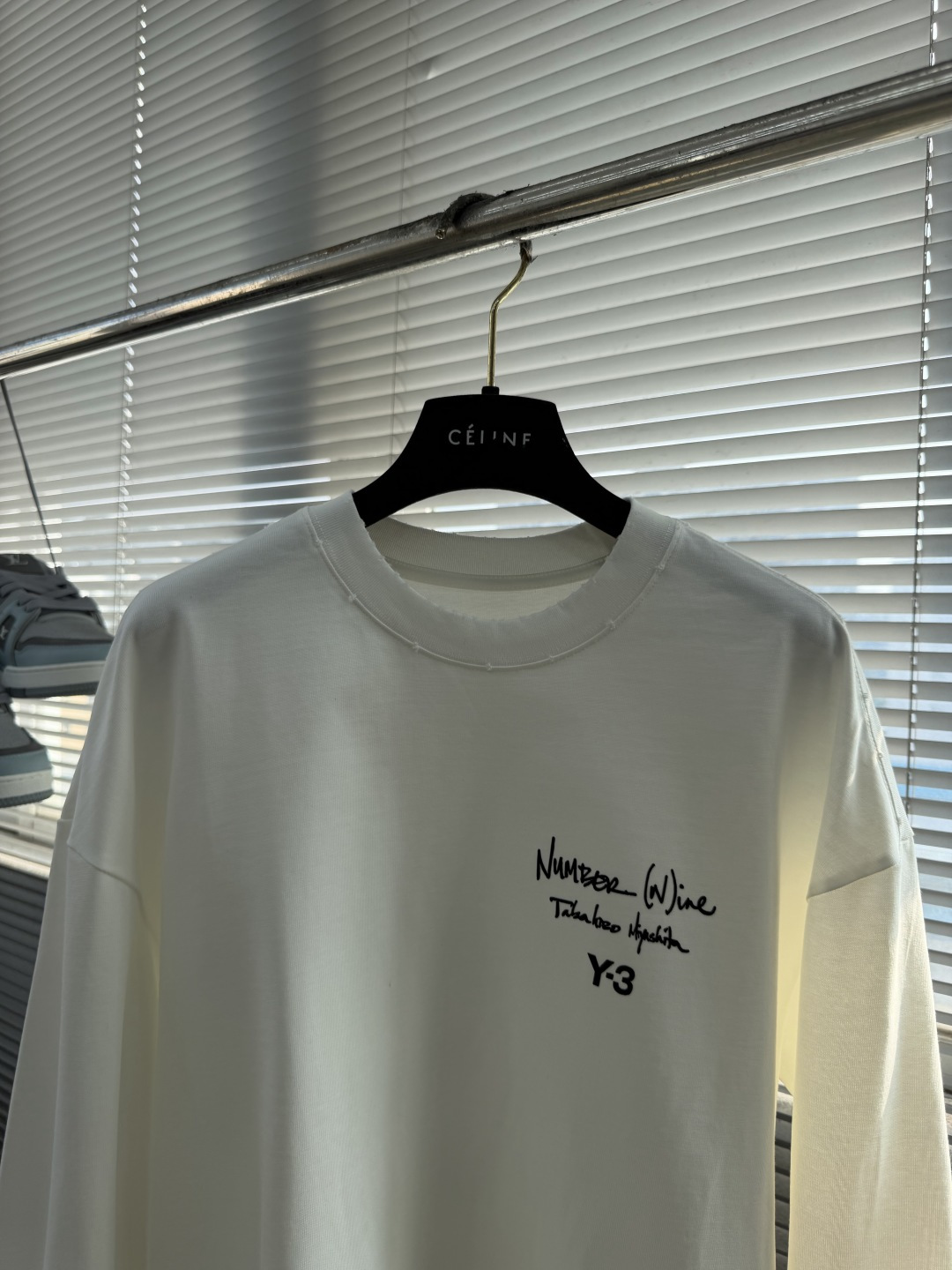 -Y‑3 fw26早秋上新 立体印花logo落肩拼接长袖T恤 ✅立体浮雕logo,质感出众 ✅宽松落肩剪裁,包容各种 -Y‑3 fw26早秋上新 立体印花logo落肩拼接长袖T恤 ✅立体浮雕logo,质感出众 ✅宽松落肩剪裁,包容各种