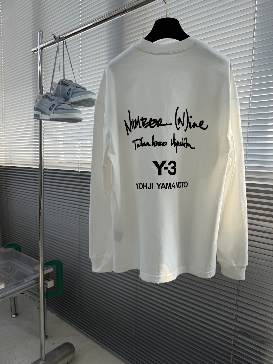 -Y‑3 fw26早秋上新 立体印花logo落肩拼接长袖T恤 ✅立体浮雕logo,质感出众 ✅宽松落肩剪裁,包容各种 -Y‑3 fw26早秋上新 立体印花logo落肩拼接长袖T恤 ✅立体浮雕logo,质感出众 ✅宽松落肩剪裁,包容各种