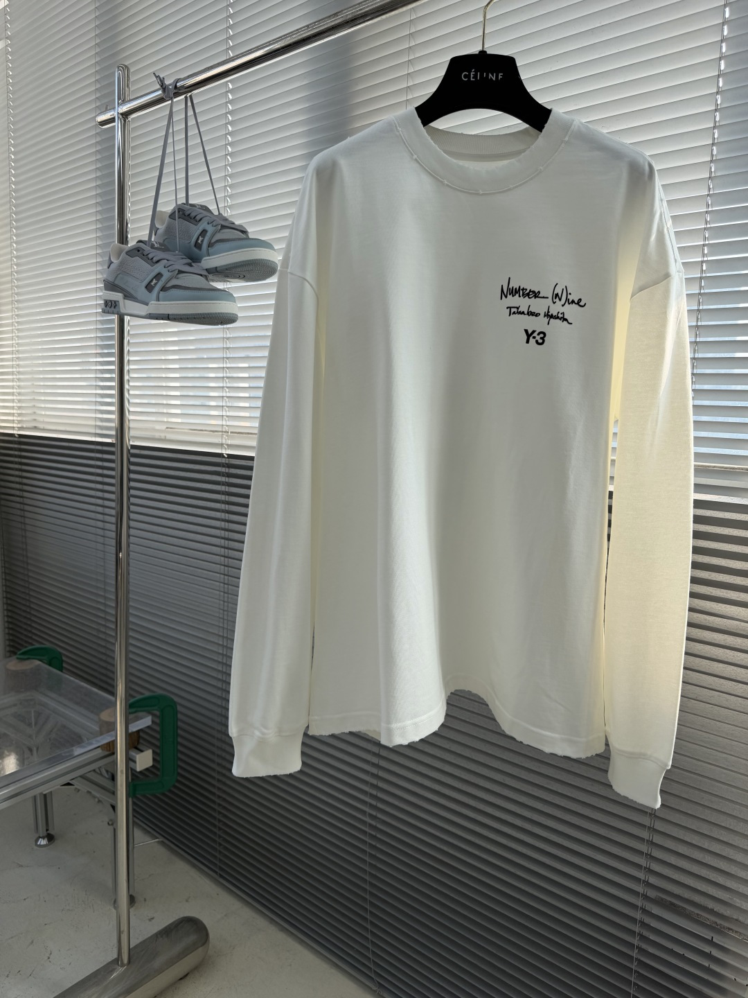 -Y‑3   fw26早秋上新 立体印花logo落肩拼接长袖T恤 ✅立体浮雕logo，质感出众 ✅宽松落肩剪裁，包容各种