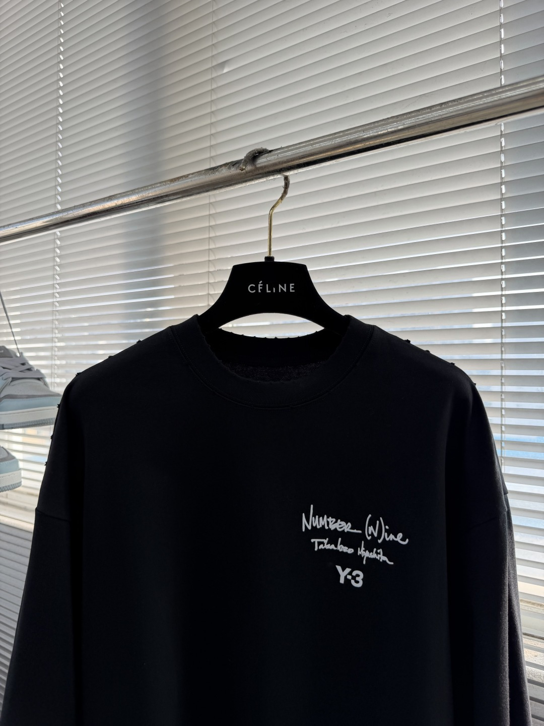 -Y‑3 fw26早秋上新 立体印花logo落肩拼接长袖T恤 ✅立体浮雕logo,质感出众 ✅宽松落肩剪裁,包容各种 -Y‑3 fw26早秋上新 立体印花logo落肩拼接长袖T恤 ✅立体浮雕logo,质感出众 ✅宽松落肩剪裁,包容各种