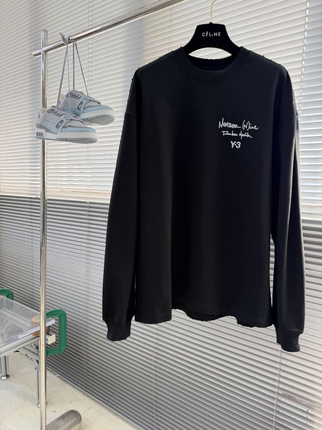 -Y‑3   fw26早秋上新 立体印花logo落肩拼接长袖T恤 ✅立体浮雕logo，质感出众 ✅宽松落肩剪裁，包容各种