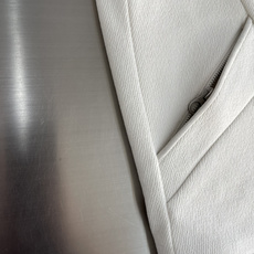 -Loro Piana 26FW早秋新款密织磨毛科技纤维立领马甲,男士后领经典刺绣徽标时尚拉链无袖马甲外套!贸易 -Loro Piana 26FW早秋新款密织磨毛科技纤维立领马甲,男士后领经典刺绣徽标时尚拉链无袖马甲外套!贸易