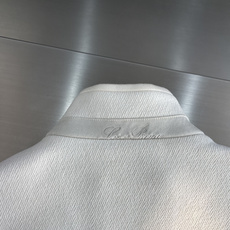 -Loro Piana 26FW早秋新款密织磨毛科技纤维立领马甲,男士后领经典刺绣徽标时尚拉链无袖马甲外套!贸易 -Loro Piana 26FW早秋新款密织磨毛科技纤维立领马甲,男士后领经典刺绣徽标时尚拉链无袖马甲外套!贸易