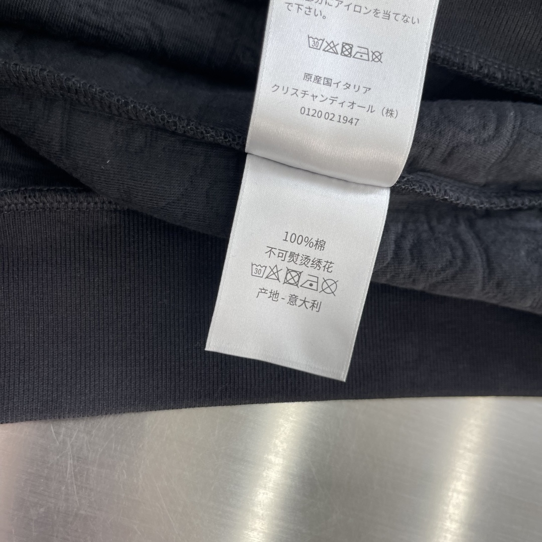-Dio Oblique提花标识连帽运动衫卫衣 定制430克提花双股棉质混纺卫衣料 1*1配套罗纹 定位裁床 面 -Dio Oblique提花标识连帽运动衫卫衣 定制430克提花双股棉质混纺卫衣料 1*1配套罗纹 定位裁床 面