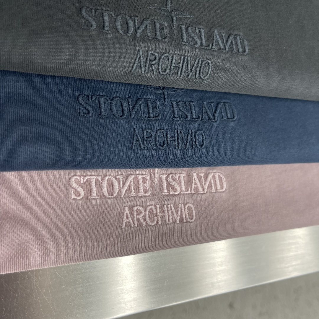 -Stone Island 2026秋冬系列休闲圆领T恤 码数:M-5XL 正常版型 超喜欢一款宽松短袖T恤衫 -Stone Island 2026秋冬系列休闲圆领T恤 码数:M-5XL 正常版型 超喜欢一款宽松短袖T恤衫