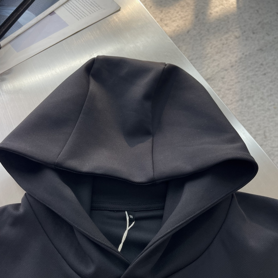 整套 -Y-3 2026秋冬套装(不拆卖) 顶级原单品质版本贸易公司渠道订单,海外精品独家限定发售,经典即永恒 整套 -Y-3 2026秋冬套装(不拆卖) 顶级原单品质版本贸易公司渠道订单,海外精品独家限定发售,经典即永恒