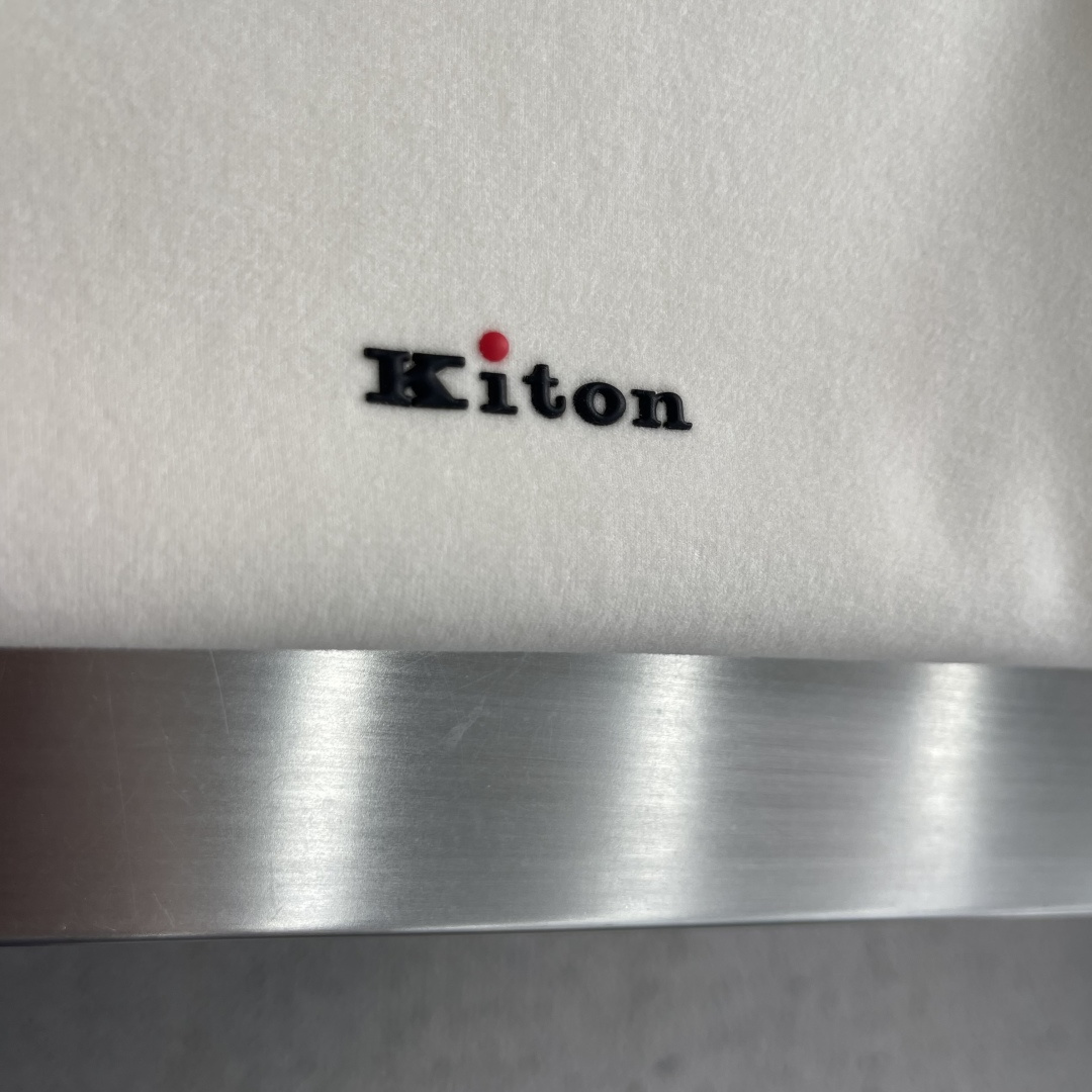 -KITON  高端品质 2026秋冬官网新款男士🚹圆领长袖T恤 大厂定制 选用中东进口珠地棉 面料细腻柔软上身舒适  