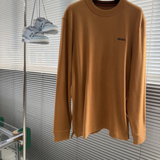 -KITON 高端品质 2026秋冬官网新款男士🚹圆领长袖T恤 大厂定制 选用中东进口珠地棉 面料细腻柔软上身舒适 -KITON 高端品质 2026秋冬官网新款男士🚹圆领长袖T恤 大厂定制 选用中东进口珠地棉 面料细腻柔软上身舒适