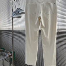 -Loro Piana 2026秋冬官网新款男士休闲长裤,高密斜纹面料,触感细腻挺括,抗皱易打理。经典五袋裤型, -Loro Piana 2026秋冬官网新款男士休闲长裤,高密斜纹面料,触感细腻挺括,抗皱易打理。经典五袋裤型,