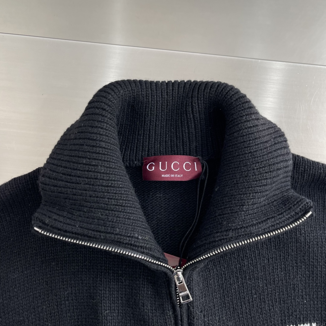 -GUCC 26fw新款Altitude滑雪系列 饰山景图案嵌花拉链前襟长袖夹克外套 男女同款 码数:S.M. -GUCC 26fw新款Altitude滑雪系列 饰山景图案嵌花拉链前襟长袖夹克外套 男女同款 码数:S.M.