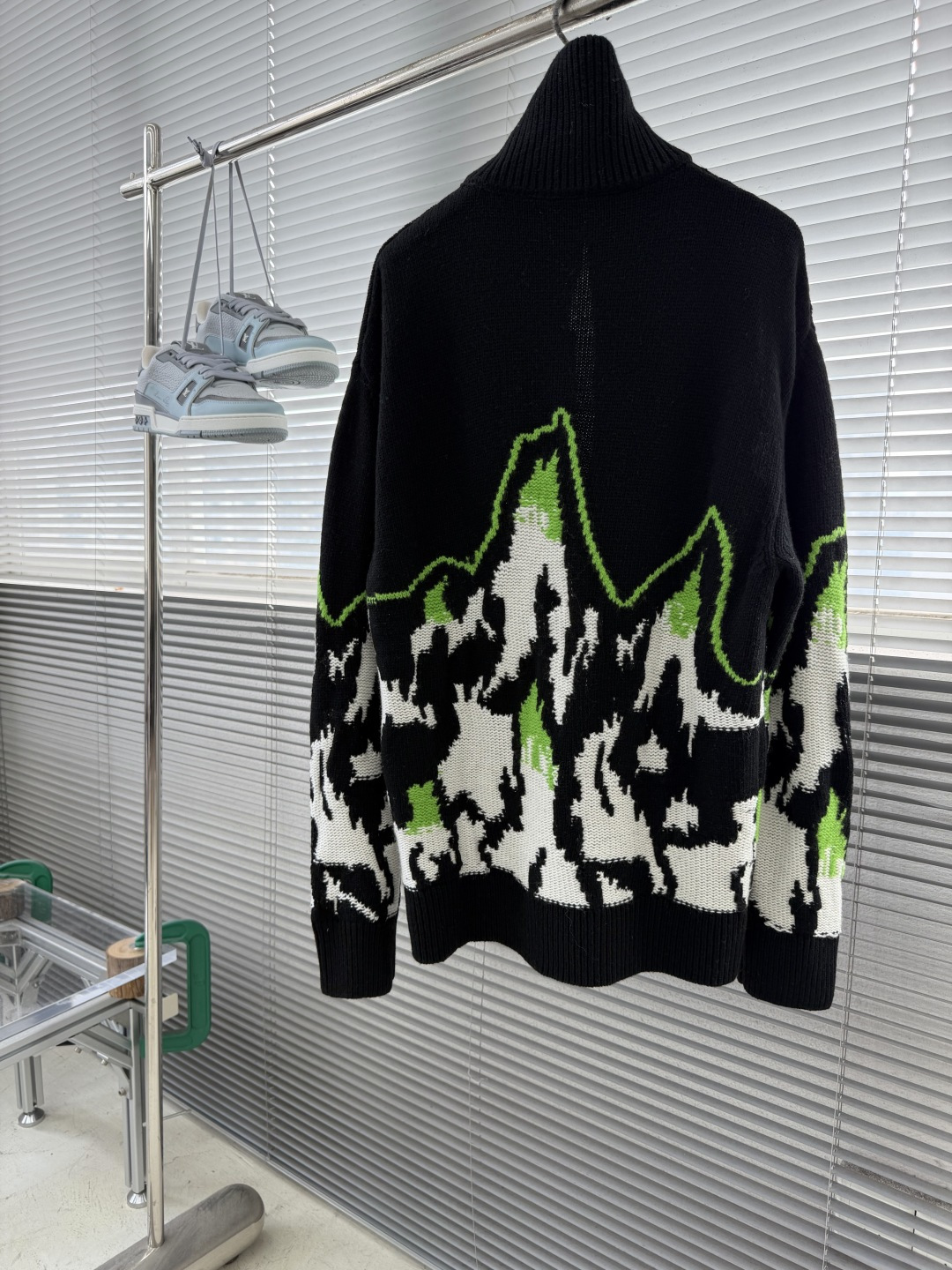 -GUCC 26fw新款Altitude滑雪系列 饰山景图案嵌花拉链前襟长袖夹克外套 男女同款 码数:S.M. -GUCC 26fw新款Altitude滑雪系列 饰山景图案嵌花拉链前襟长袖夹克外套 男女同款 码数:S.M.