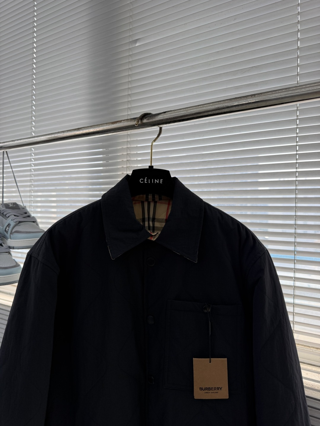 -BBR 26fw新款秋冬系列双面穿绗缝衬衫式棉服 男款 高版本 码数:S.M.L.XL.XXL 衣长 71 -BBR 26fw新款秋冬系列双面穿绗缝衬衫式棉服 男款 高版本 码数:S.M.L.XL.XXL 衣长 71