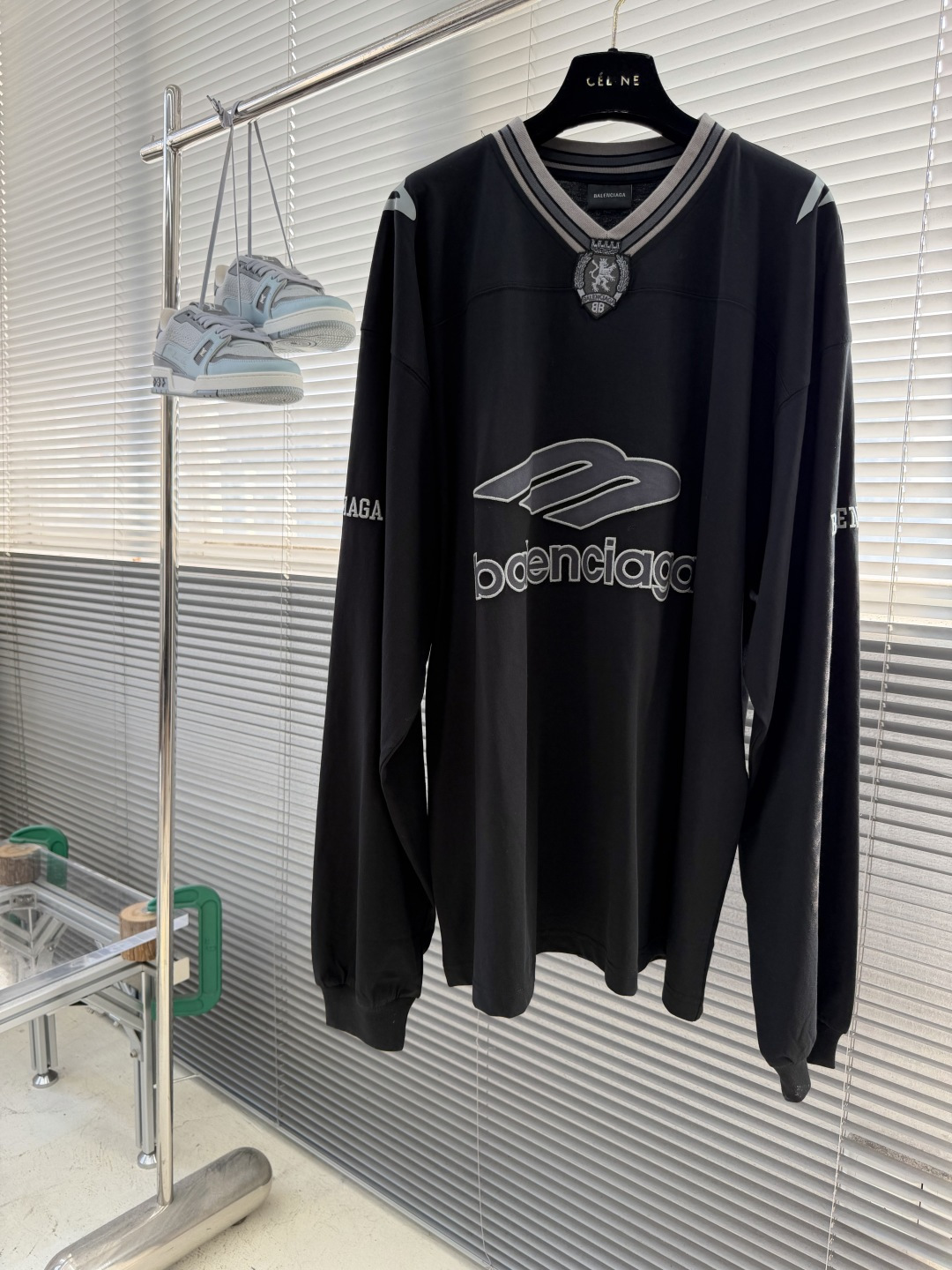 -Balenciag     FW26 FOOTBALL系列 3BV领T恤长袖速干 宽松版型 足球衣 男款 码数：XXS