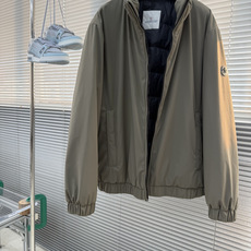 -mon 立领羽绒|奢华敬献 选用高品质大朵90白鸭羽绒10羽毛,环保处理♻️工艺,轻盈无味,保暖蓬松;空气混合填 -mon 立领羽绒|奢华敬献 选用高品质大朵90白鸭羽绒10羽毛,环保处理♻️工艺,轻盈无味,保暖蓬松;空气混合填