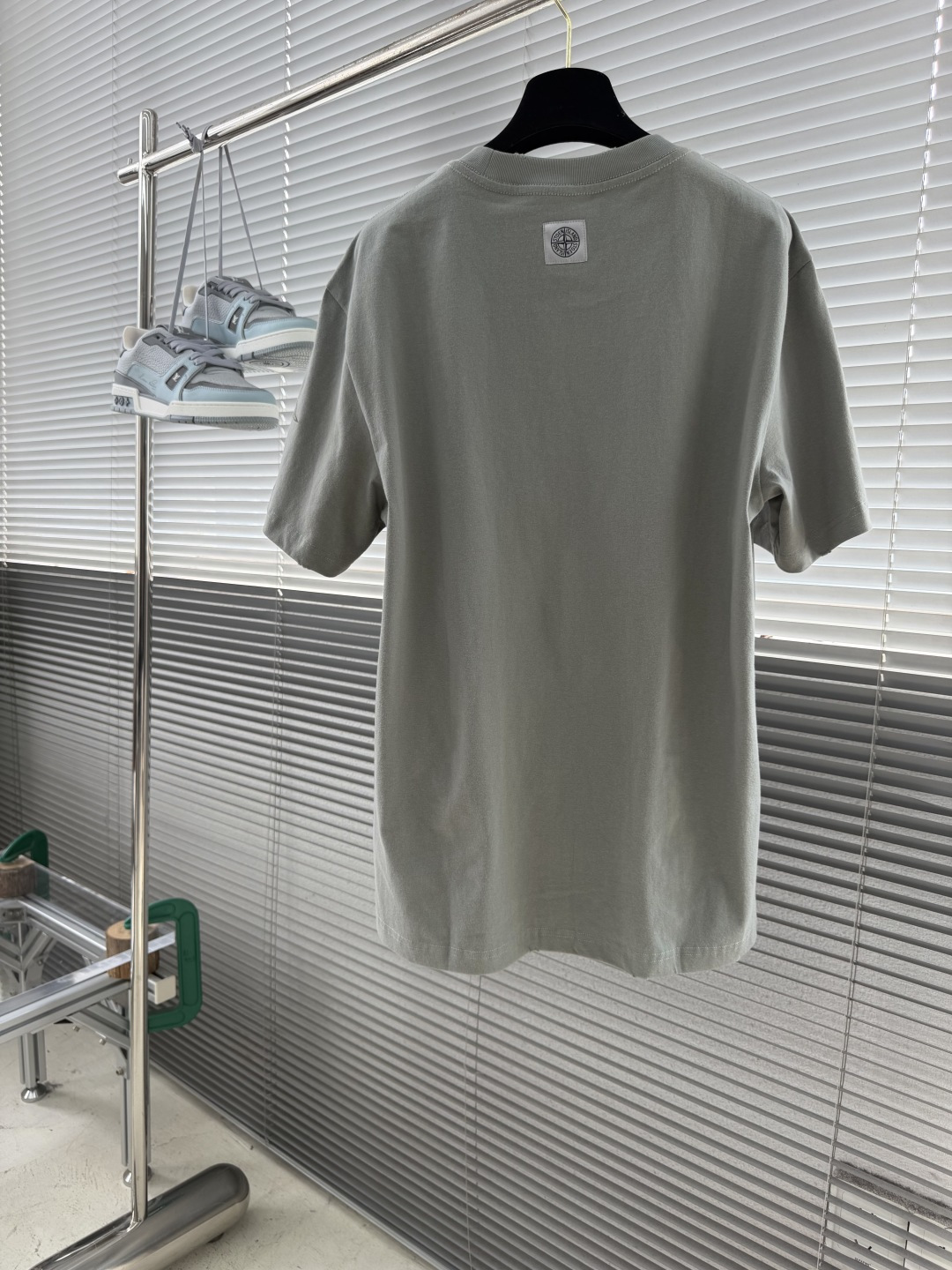 -Stone Island     2026秋冬新款圆领短袖T恤衫  100%长绒棉 亲肤舒适，款式简约，袖口✨星星图案