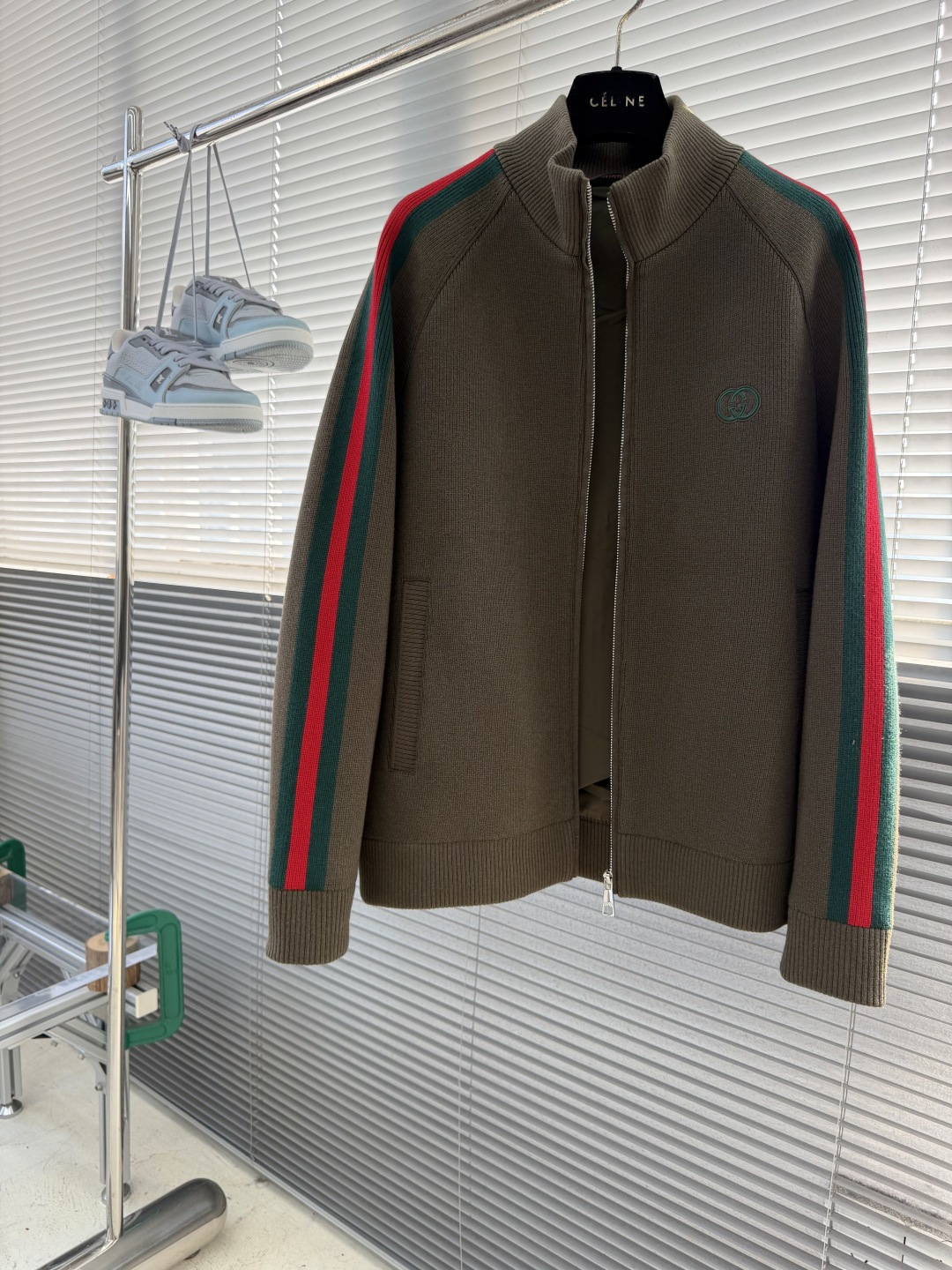 -GUCC     26fw最新针织设计款夹克外套，秀场新品‼品相非常完美，舒适保暖，三标齐全色泽饱满诱人，非常出彩的设