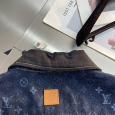 -驴牌 26FW Monogram满印牛仔工装夹克外套 12安赛络纺激光定位烧花面料 定位裁床 雷射激光 成衣洗 -驴牌 26FW Monogram满印牛仔工装夹克外套 12安赛络纺激光定位烧花面料 定位裁床 雷射激光 成衣洗