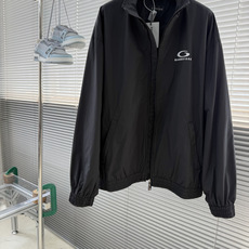 -Balenciag 刺绣Logo科技棉府绸夹克外套 棉质混纺锦纶梭织布 满天星网布 进口刺绣 高温预缩 1:1订 -Balenciag 刺绣Logo科技棉府绸夹克外套 棉质混纺锦纶梭织布 满天星网布 进口刺绣 高温预缩 1:1订