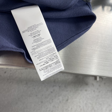 -Brioni/布里奥尼 35%羊毛65%莱赛尔一片领男士休闲衬衫 作为意大利顶奢男装世家Brioni的经典休闲代 -Brioni/布里奥尼 35%羊毛65%莱赛尔一片领男士休闲衬衫 作为意大利顶奢男装世家Brioni的经典休闲代