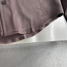 -Brioni/布里奥尼 35%羊毛65%莱赛尔一片领男士休闲衬衫 作为意大利顶奢男装世家Brioni的经典休闲代 -Brioni/布里奥尼 35%羊毛65%莱赛尔一片领男士休闲衬衫 作为意大利顶奢男装世家Brioni的经典休闲代