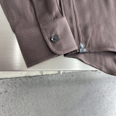-Brioni/布里奥尼 35%羊毛65%莱赛尔一片领男士休闲衬衫 作为意大利顶奢男装世家Brioni的经典休闲代 -Brioni/布里奥尼 35%羊毛65%莱赛尔一片领男士休闲衬衫 作为意大利顶奢男装世家Brioni的经典休闲代