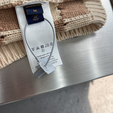 -驴牌 26FW 皮牌标识Damier针织开衫 定染100%精疏棉粗支棉纱 采用日本进口(岛精)织机 模版刺绣 -驴牌 26FW 皮牌标识Damier针织开衫 定染100%精疏棉粗支棉纱 采用日本进口(岛精)织机 模版刺绣