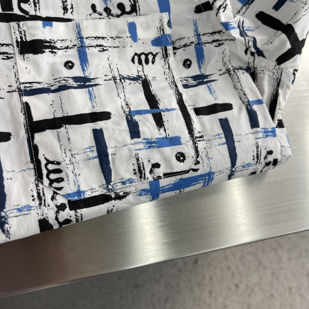 -Kiton      26fw新款满印印花长袖棉质衬衫  码数：S.M.L.XL.XXL 衣长   76.5 77.5