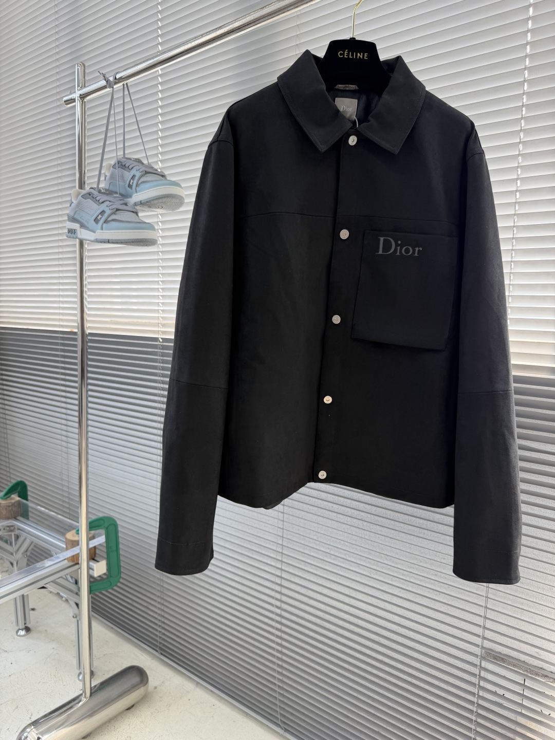-Dio    26FW绒面羊皮革Logo压花夹克外套 定制柔感超纤麂皮绒面料 人丝里布 高温压花 面料复合 1：1订制