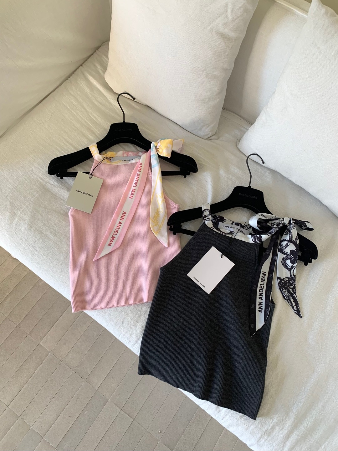디올 여성 2026SS CD-044 CD로고 로고 프린트 나시 탑 레플리카 19470 Dior Women T Shirt