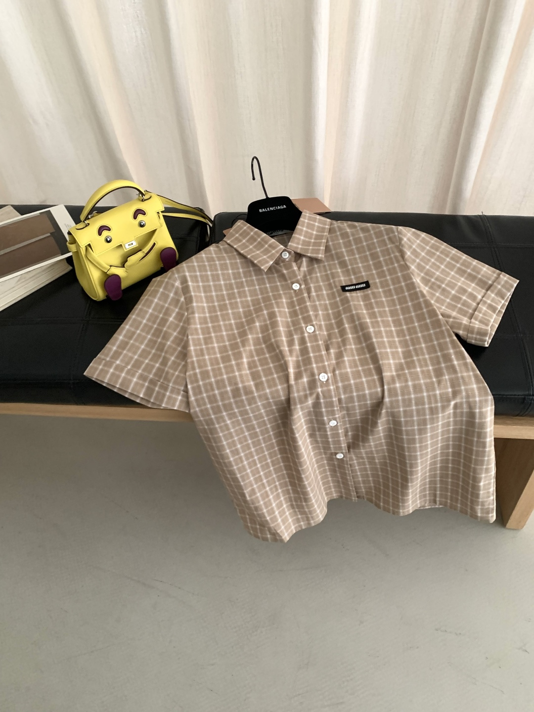 미우미우 여성 반팔 52555