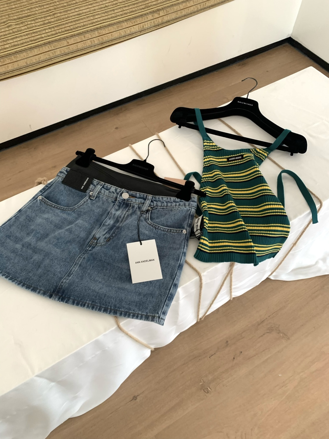 미우미우 옐로우 그린 블록 스트라이프 코튼 반팔 티셔츠 26 SS 상세 이미지 6