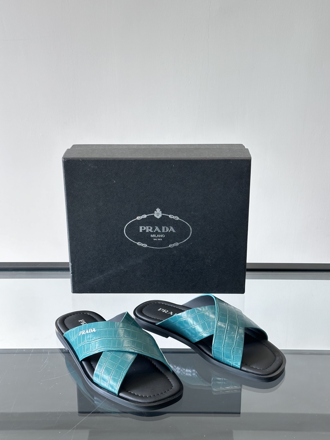 PRADA Leather Crisscross Sandals - Luxurious Comfort, Durable Leather Sole 6 cmp i1742968627496 784 0 4