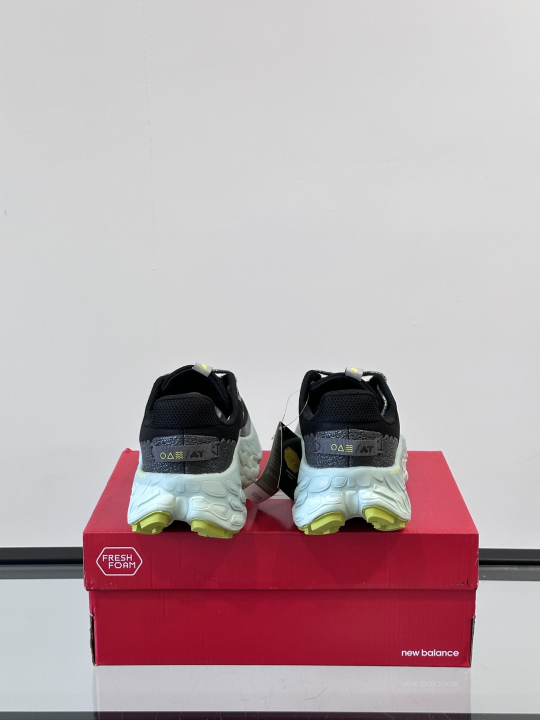New Balance More Trail V3 潮流舒适气质百搭 织物 低帮 越野跑步鞋 New b