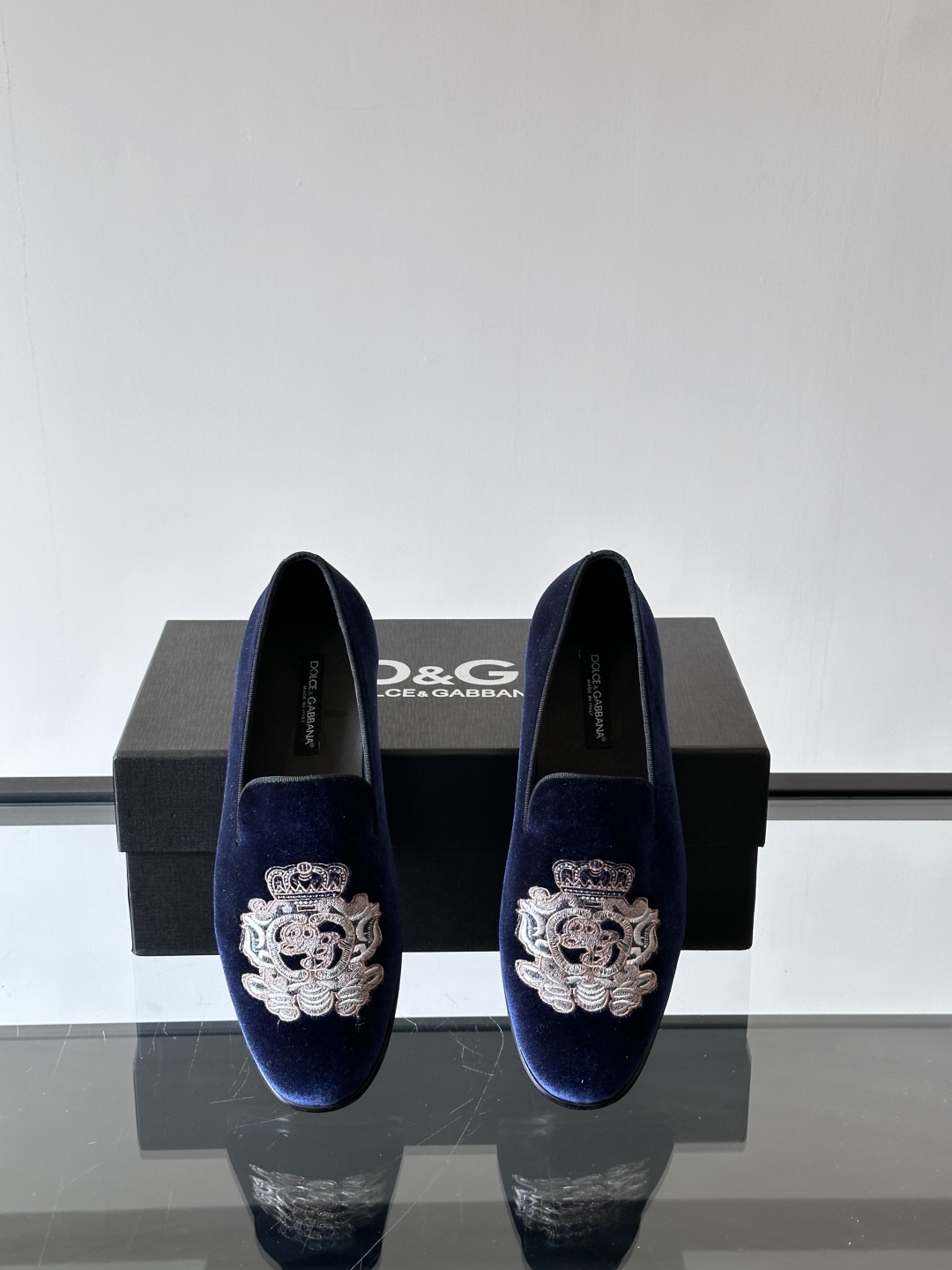 D&G 高端男士正装鞋休闲皮鞋，绅士臻享 型男必备 意大利进口牛皮皮胚 头层丝绒牛皮鞋面 皮质质感一览无