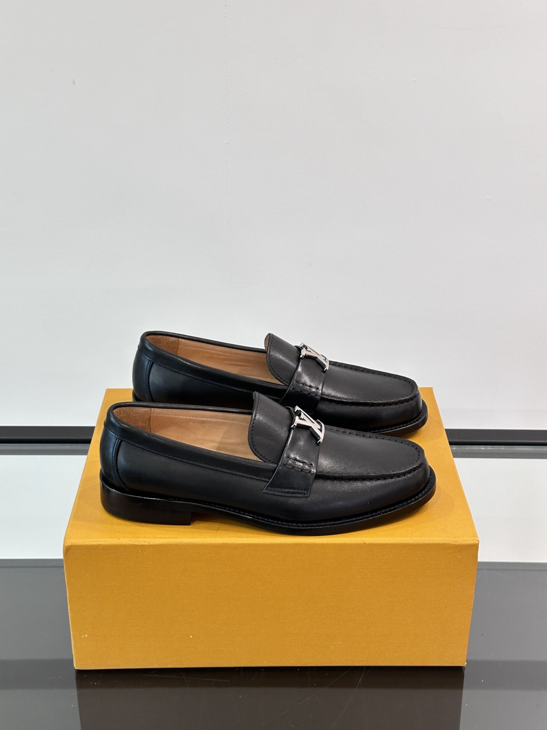 L.v 高端男士正装休闲皮鞋 - 进口牛皮使用のクラシックデザイン