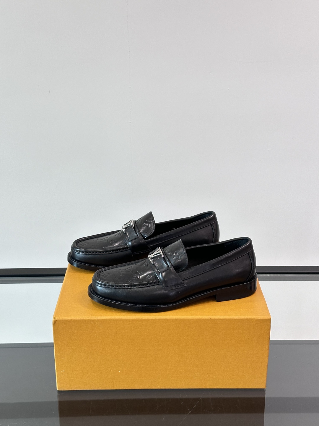 L.v 高端男士正装休闲皮鞋 - 进口牛皮・真皮大底・サイズ39-44対応