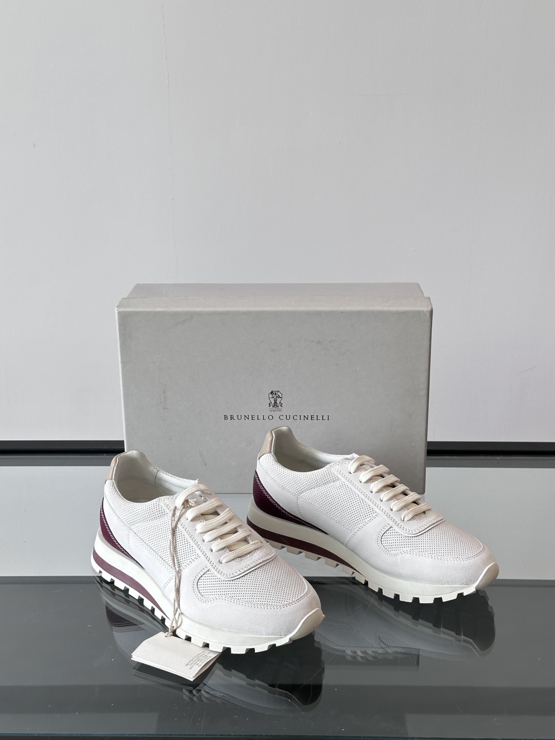 Brunello Cucinelli 新款拼色运动板男鞋 此款运动鞋面料采用意大利进口高丝光水洗翻毛皮和