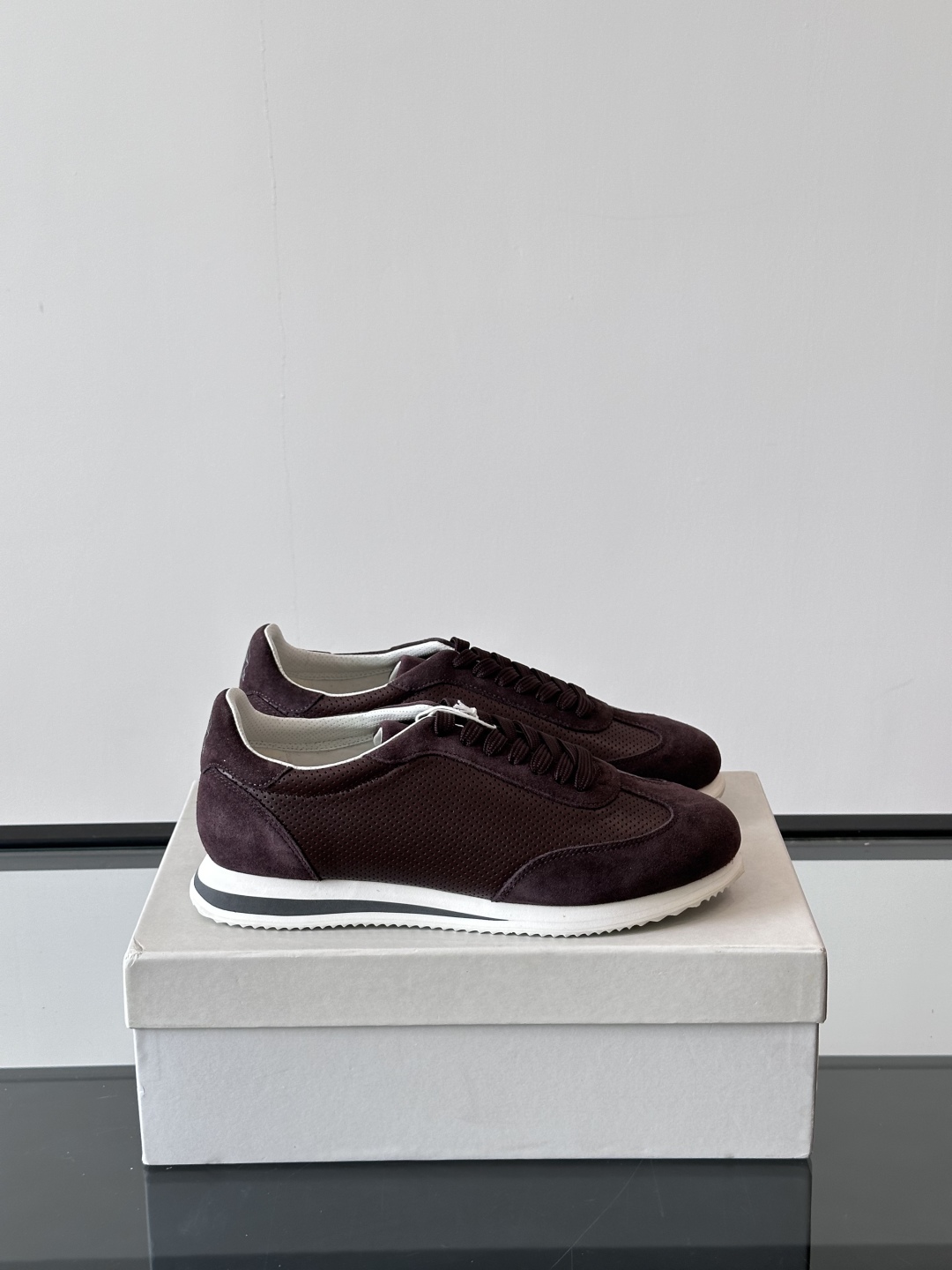 Brunello Cucinelli 春夏新款拼色运动板男鞋 此款运动鞋面料采用意大利进口高丝光水洗翻毛