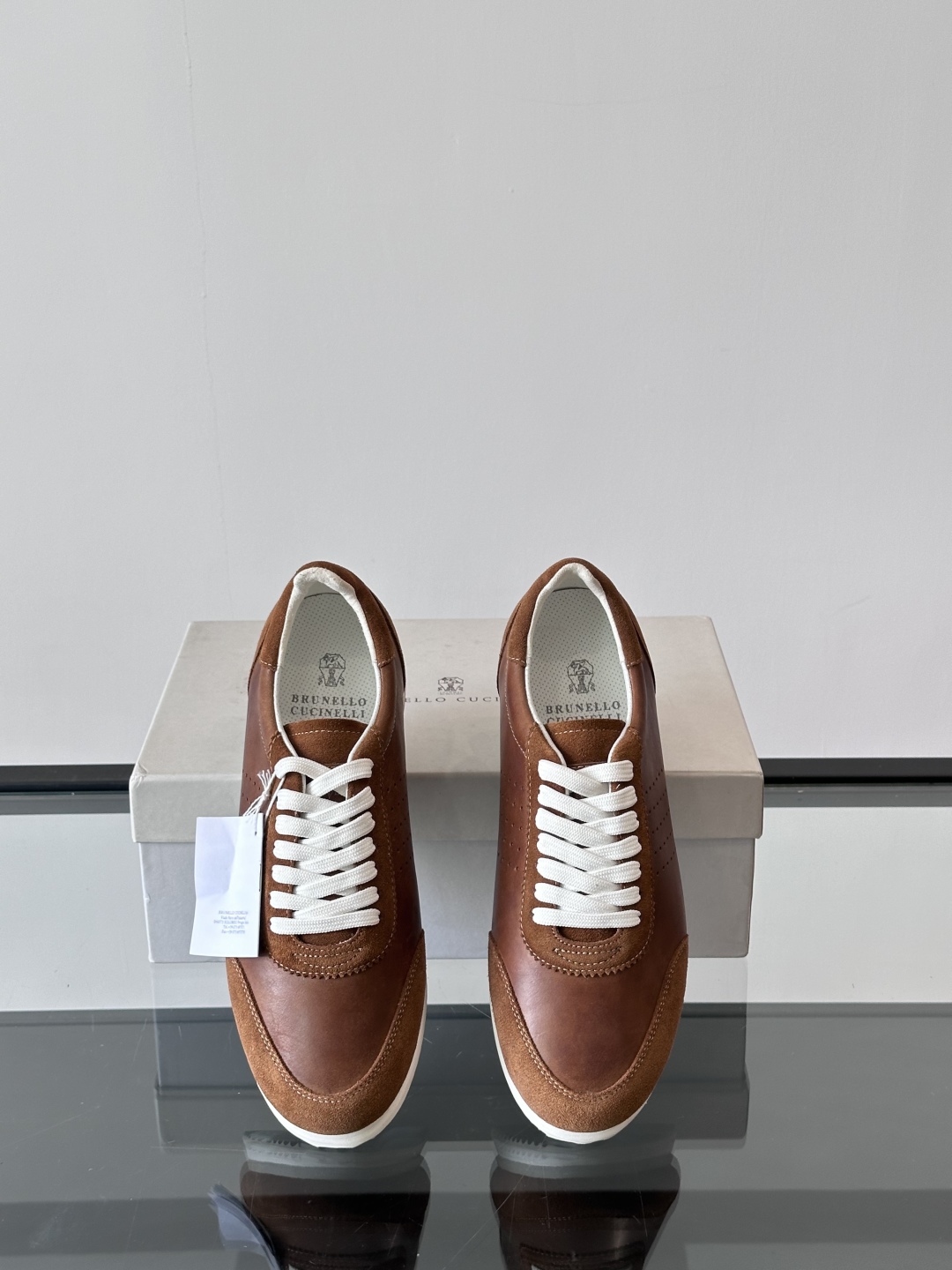 Brunello Cucinelli 春夏新款拼色运动板男鞋 此款运动鞋面料采用意大利进口高丝光水洗翻毛