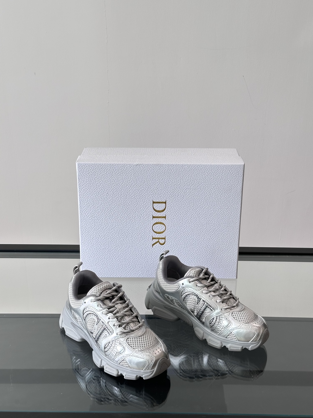  𝐂𝐡𝐫𝐢𝐬𝐭𝐢𝐚𝐧 𝐃𝐢𝐨𝐫# 迪奥 Dior Chrono情侣👫新款休闲运动鞋跑鞋老爹鞋 真的酷毙了