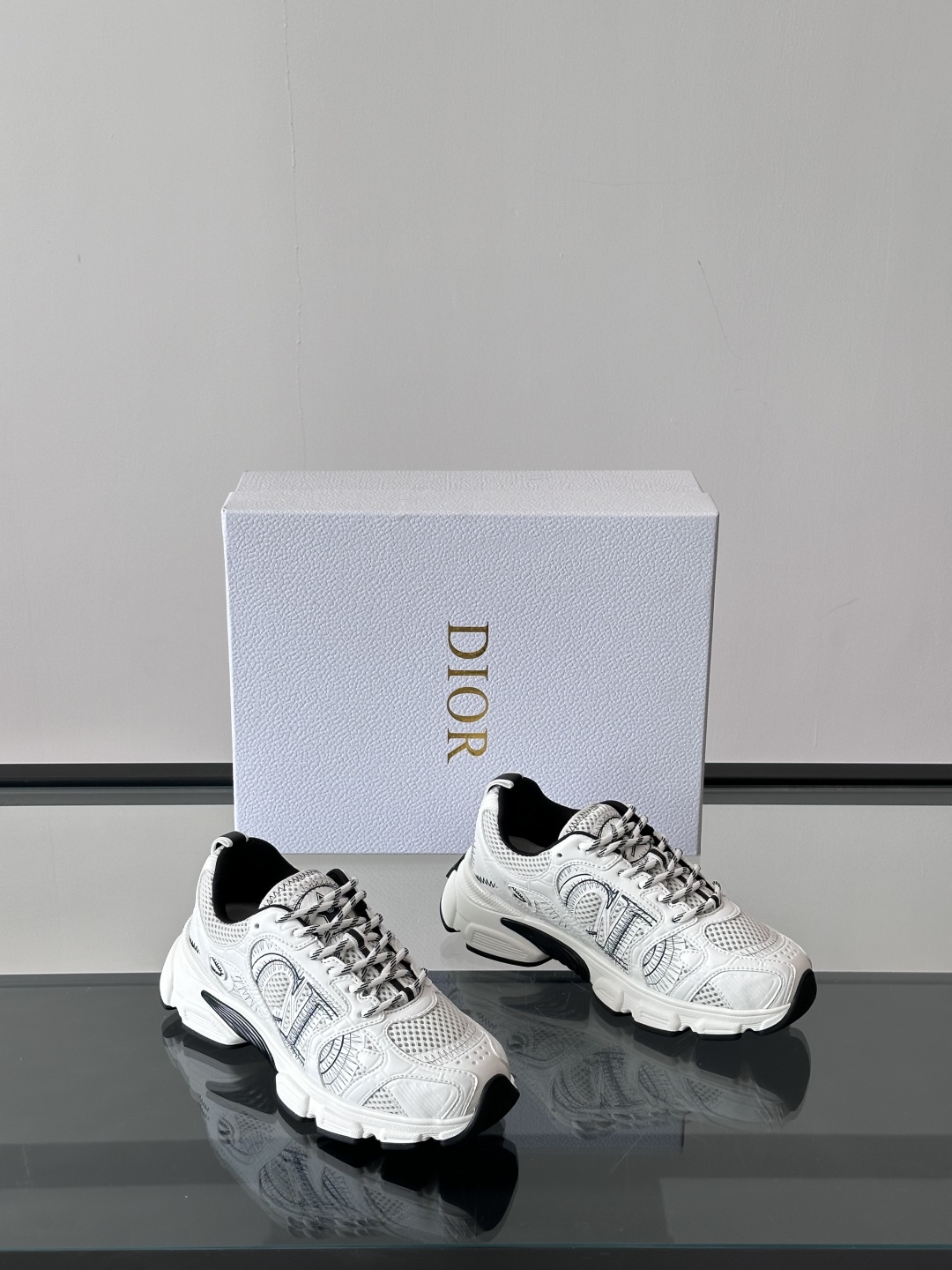  𝐂𝐡𝐫𝐢𝐬𝐭𝐢𝐚𝐧 𝐃𝐢𝐨𝐫# 迪奥 Dior Chrono情侣👫新款休闲运动鞋跑鞋老爹鞋 真的酷毙了