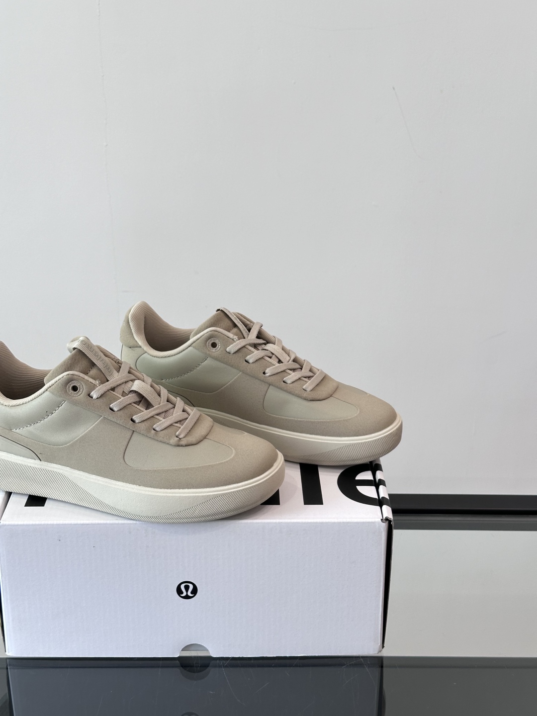   lululemon Cityverse✨都市穿梭新宠来啦！Cityverse低帮运动鞋搭载动态支撑系