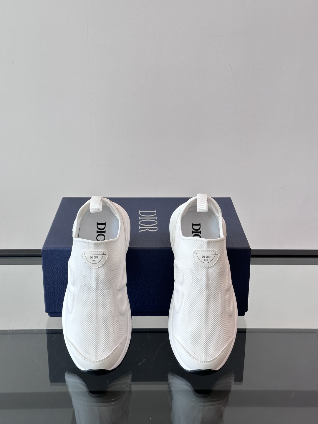 DIOR 迪奥 高版本新款.休闲.商务.集一体运动鞋. 简约超级百搭. 鞋面搭配 Logo布标.上脚完美