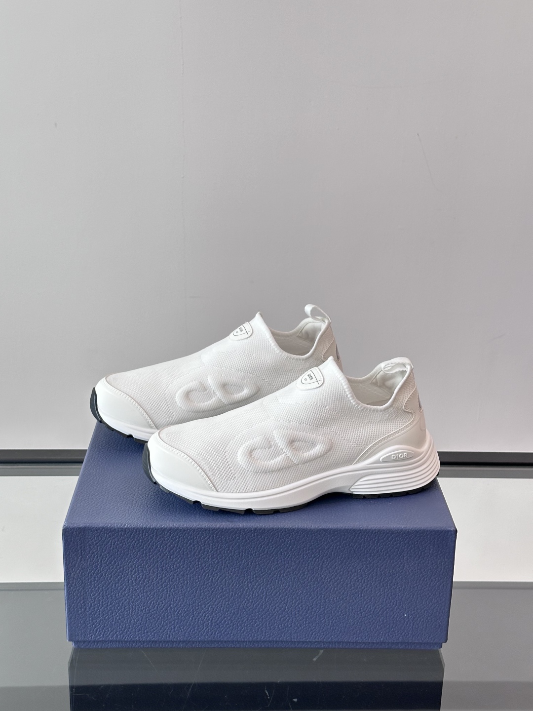 DIOR 迪奥 高版本新款.休闲.商务.集一体运动鞋. 简约超级百搭. 鞋面搭配 Logo布标.上脚完美
