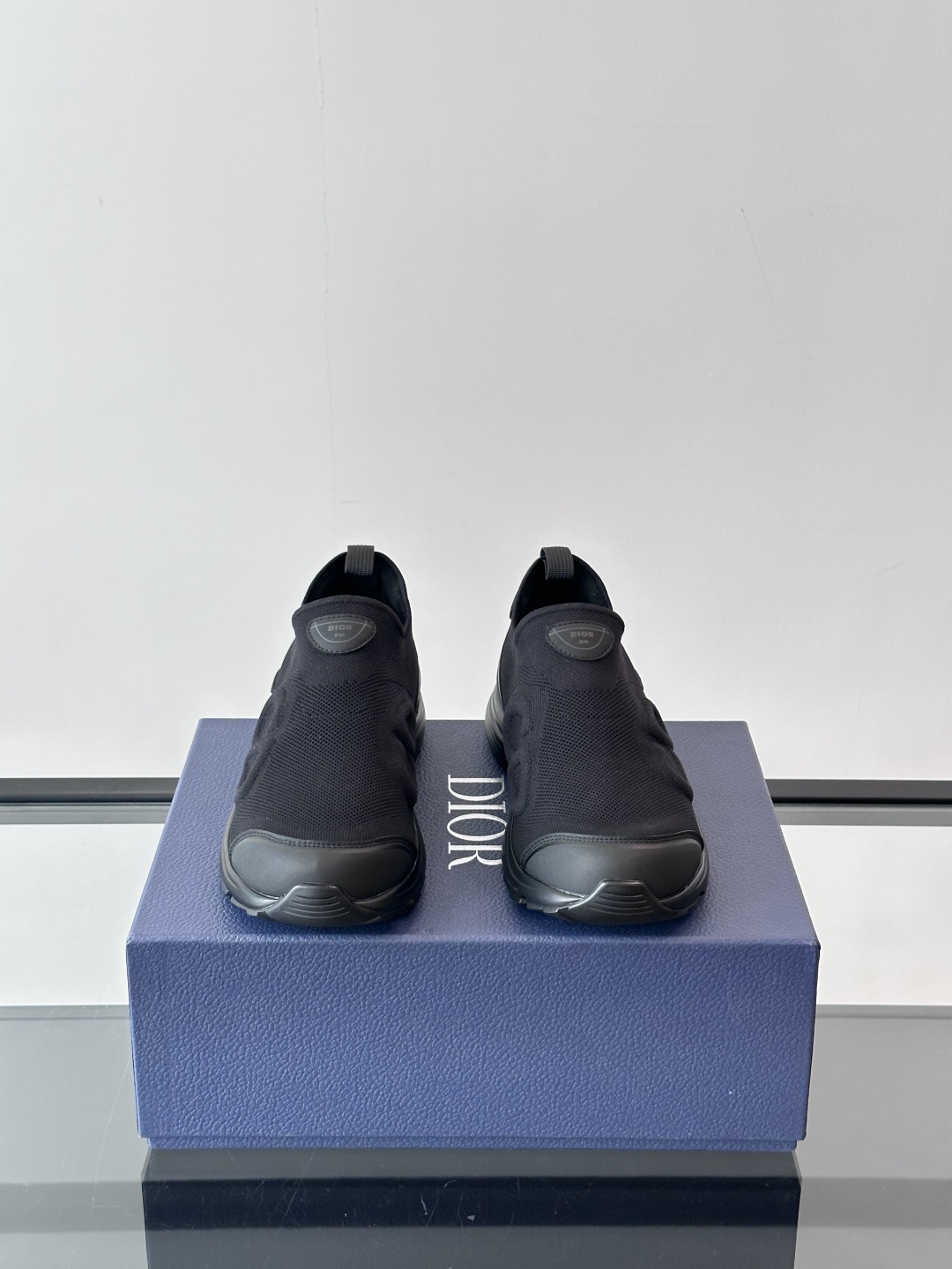 DIOR 迪奥 高版本新款.休闲.商务.集一体运动鞋. 简约超级百搭. 鞋面搭配 Logo布标.上脚完美